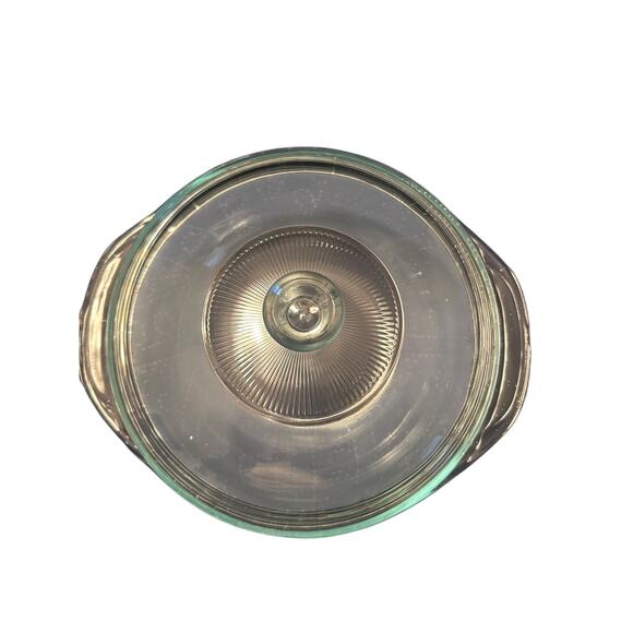 GUC Pyrex Clear 1 1/2 Quart Clear Casserole Dish with Lid - Picture 2 of 3